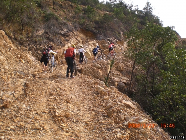 廣東佛山的台勞 騎行佛山第一峰 行程分享