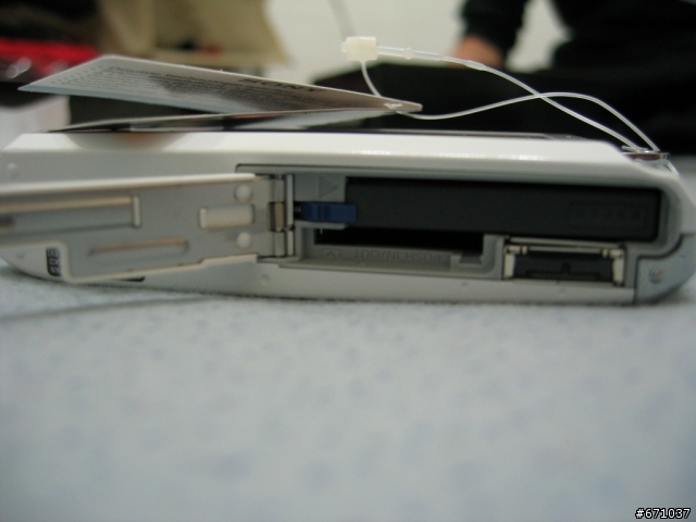 SONY T70開箱照