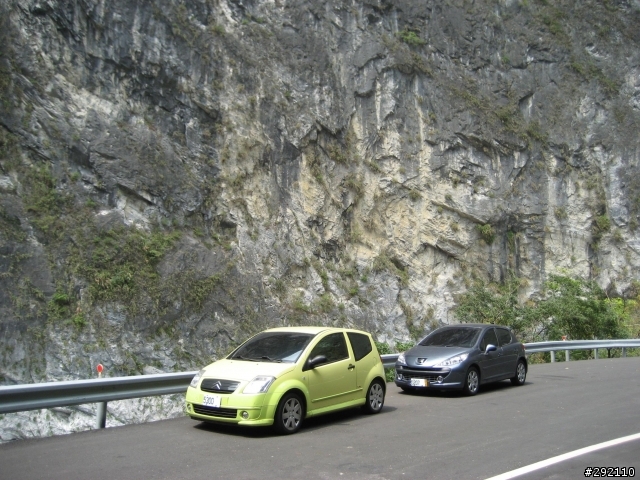 <分享> 我家女王的新玩具 Peugeot 207 sports 汽油版