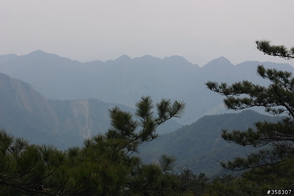 和平:小百岳~稍來山、鳶嘴山、稍來南峰