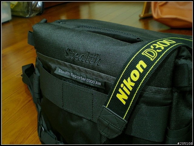 D300的好伴侶~Lowepro Stealth D300 AW入手