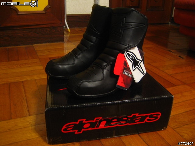 【開箱文】敗家A星星在一彈:alpinestars RIDGE街車靴
