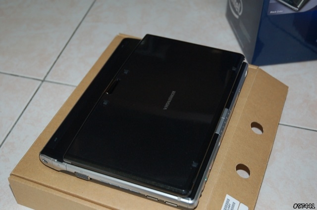 克里斯的第一台工人舍-SR8KP06ATW BLACK(4/6日新增硬碟及記憶卡測試)