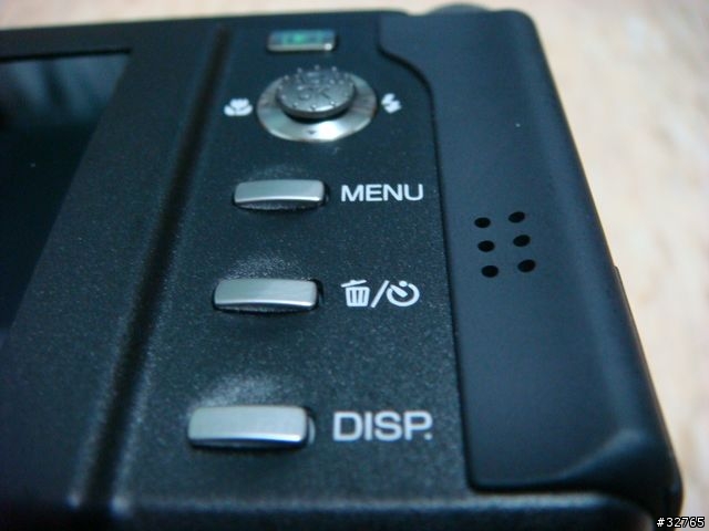 我的黑色穩重RICOH R8 簡易開箱文
