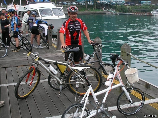 美克斯車隊3.30日月潭單車遊記(創下史上環島時間最短紀錄.1分鐘環島)