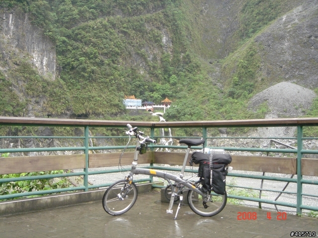 鯉魚潭 太魯閣單車遊