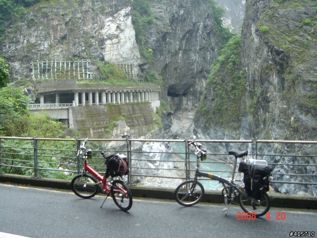 鯉魚潭 太魯閣單車遊