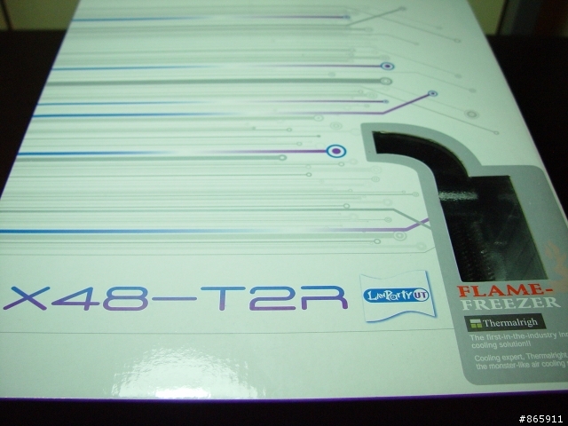 DFI UT X48-T2R與利民科技散熱套件發售前寫真~