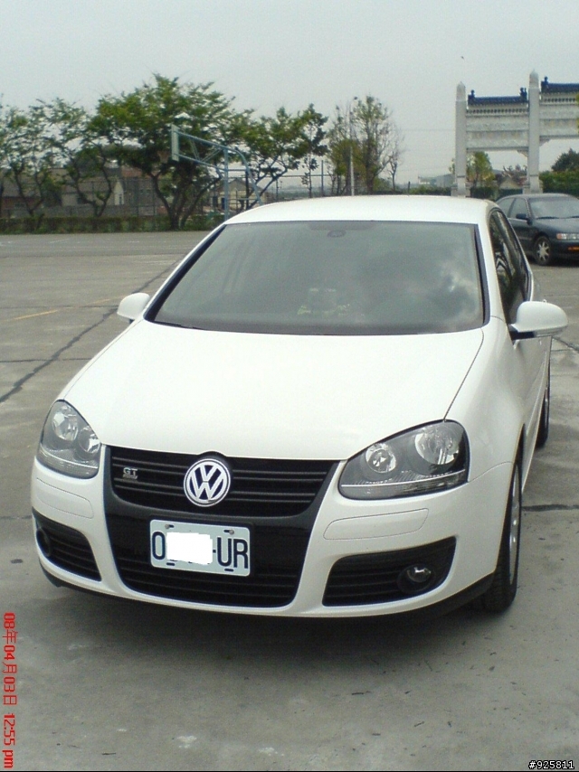 08年2月出廠4月1日交車的GOLF TDI