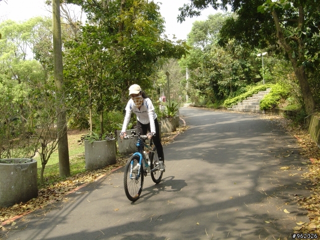 大坑休閒路線誠徵女車友