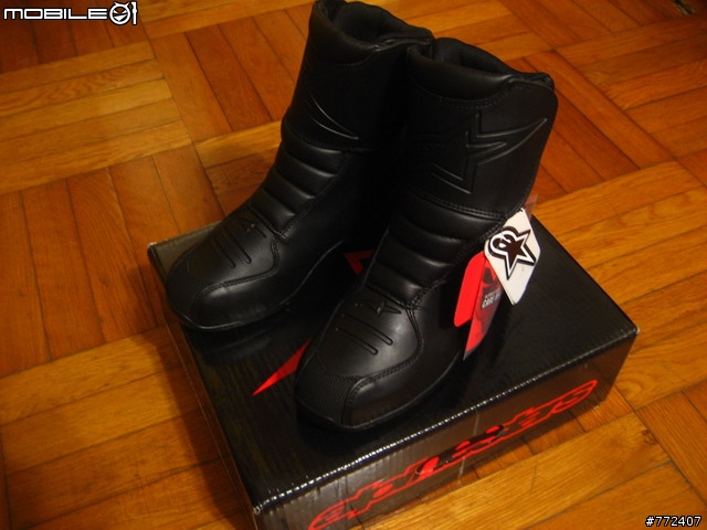 【開箱文】敗家A星星在一彈:alpinestars RIDGE街車靴