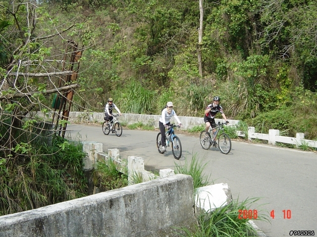 大坑休閒路線誠徵女車友