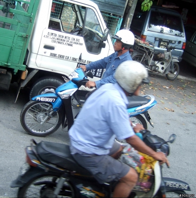 國民車向前衝