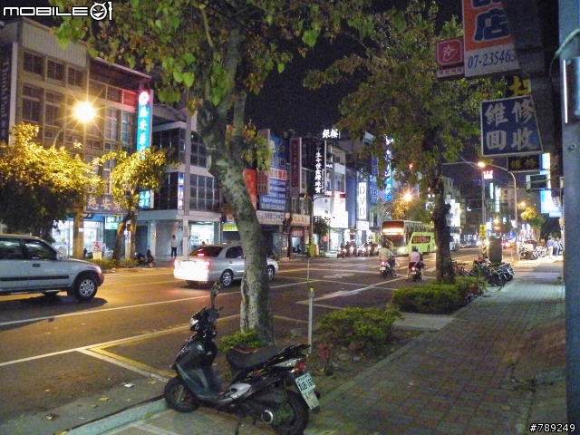 Fuji S8系列再進化~ S8100fd 小推一下吧!