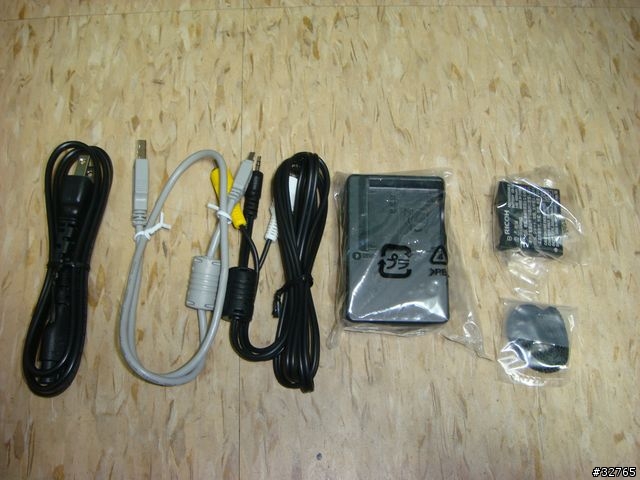 我的黑色穩重RICOH R8 簡易開箱文