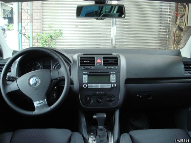 08年2月出廠4月1日交車的GOLF TDI