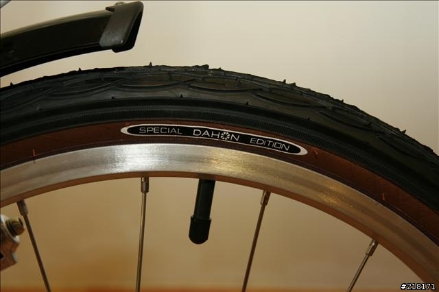 選擇女王用車的決定--DAHON Roo D7