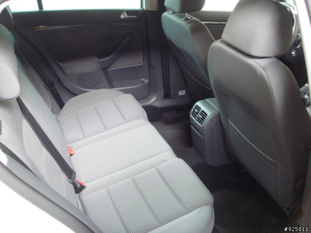 08年2月出廠4月1日交車的GOLF TDI