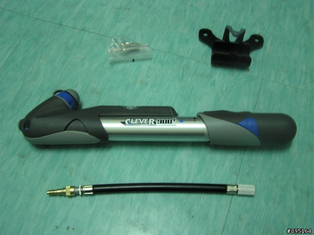 隨車打氣筒 CLEVER900+