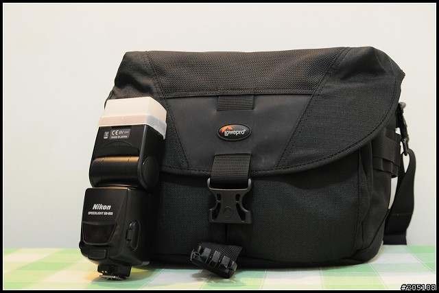 D300的好伴侶~Lowepro Stealth D300 AW入手