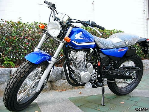 我的第一台不是很重的重車HONDA-FTR223(沒有箱子的開箱文之文少圖多)