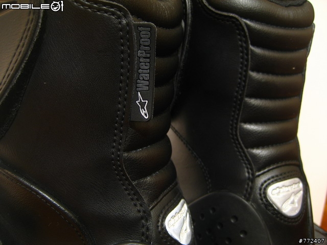 【開箱文】敗家A星星在一彈:alpinestars RIDGE街車靴