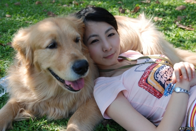 黃金獵犬跟女友一樣重...