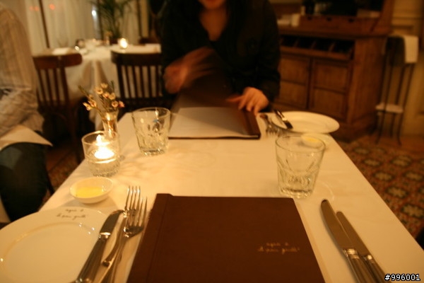 香港美食行(Ⅱ)agnes b. 餐廳 Le pain grille