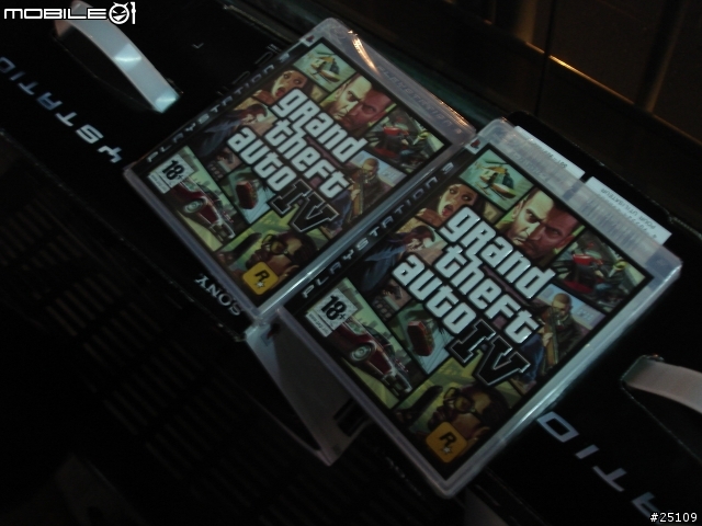 爽度很高的開箱分享~PS3 40G 緞布銀 + GTA4 開箱