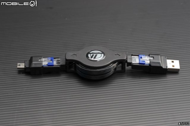 一條卡好用~Targus 4合1 萬用集線器