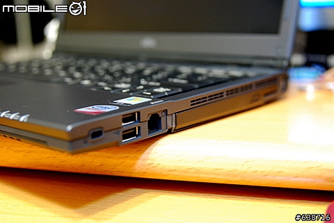 我的第一台筆電 -- fujitsu s6410 (renew??) 不專業開箱文~