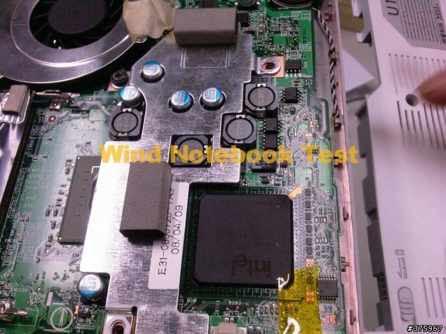ATOM 不再是雞肋的netbook 像風一般展翅吧...MSI U100