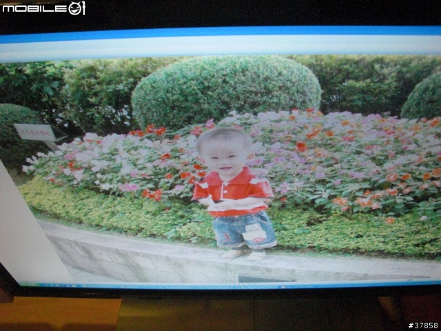不專業開箱文 BenQ V2400W