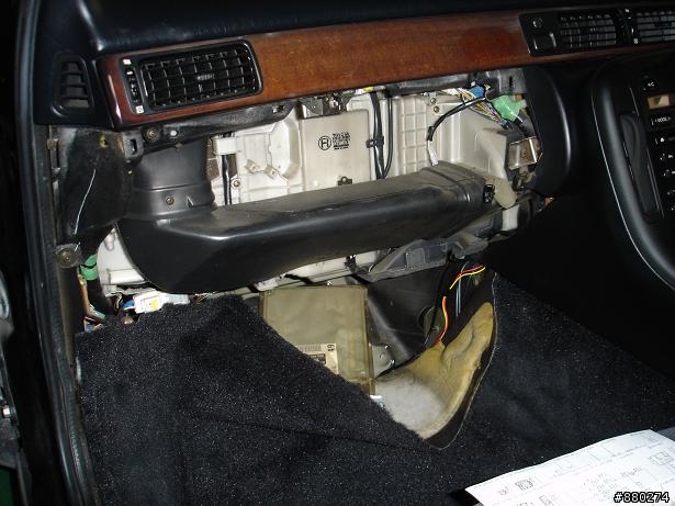 LEXUS SC300的電腦掛了