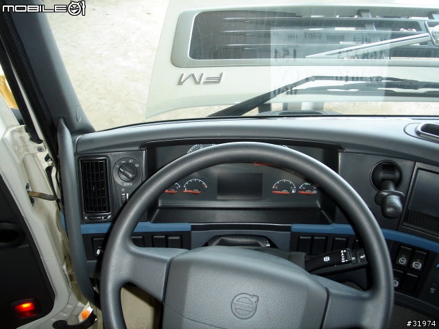 瑞典鐵牛~VOLVO FM/FH 新車頭 (不專業的分享)