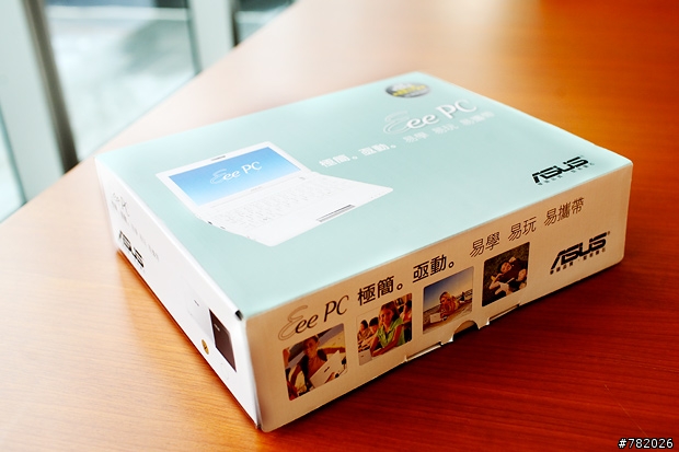 擁抱新伙伴‧分享我的Eee PC 900~!!
