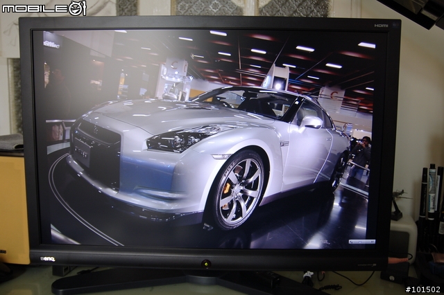BENQ G2400 沒開箱照但有實機照的分享文