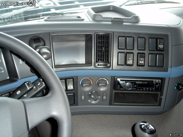 瑞典鐵牛~VOLVO FM/FH 新車頭 (不專業的分享)