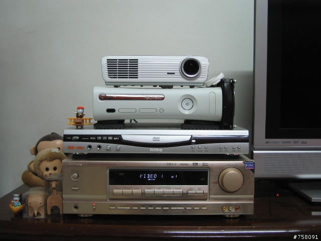 我的XBOX360搭配奧圖瑪HD65投影機敗家歷程(多圖喔)