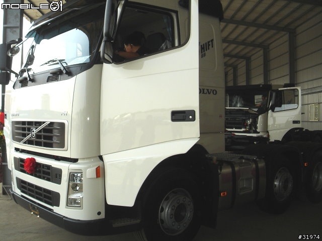瑞典鐵牛~VOLVO FM/FH 新車頭 (不專業的分享)
