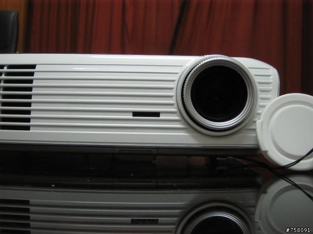 我的XBOX360搭配奧圖瑪HD65投影機敗家歷程(多圖喔)