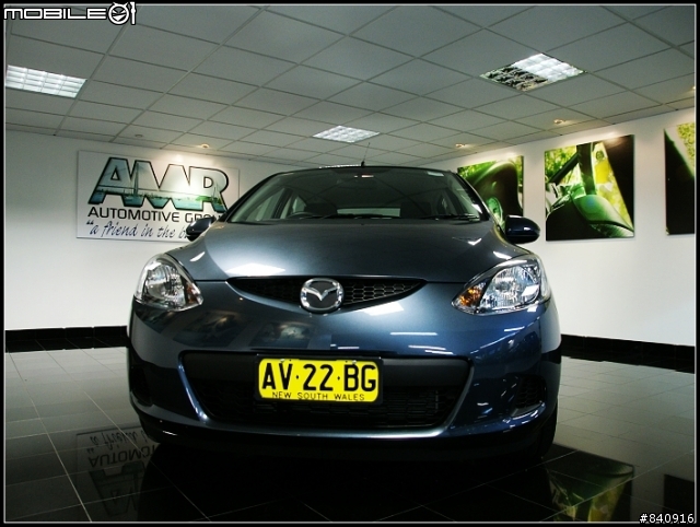 {開箱文}分享New Mazda2~ 換新車牌啦!