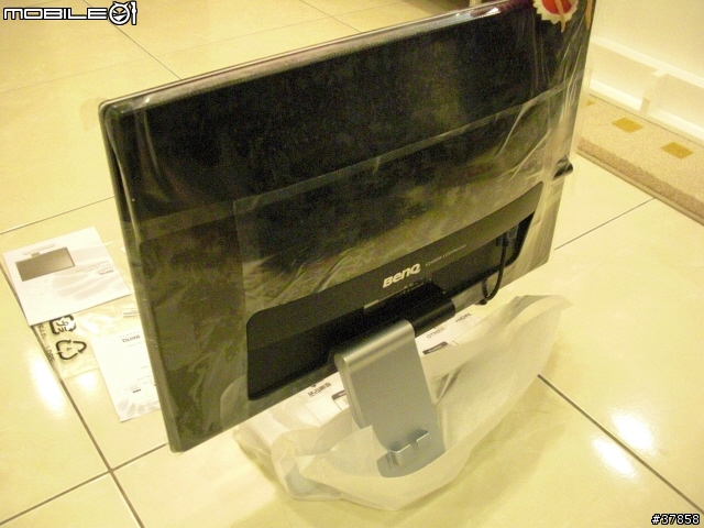 不專業開箱文 BenQ V2400W