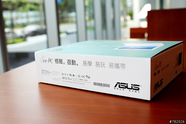 擁抱新伙伴‧分享我的Eee PC 900~!!