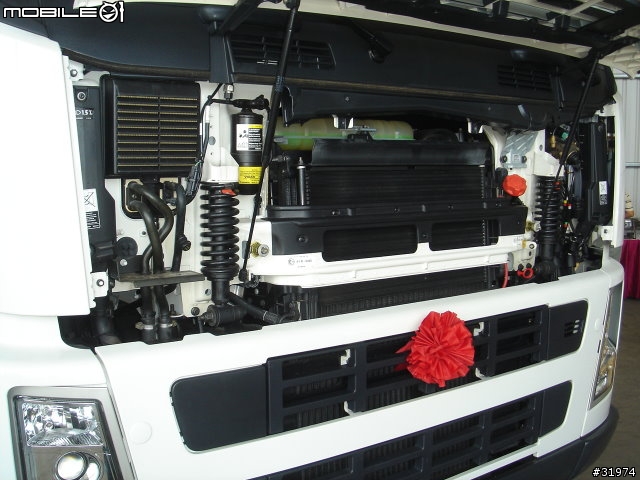 瑞典鐵牛~VOLVO FM/FH 新車頭 (不專業的分享)