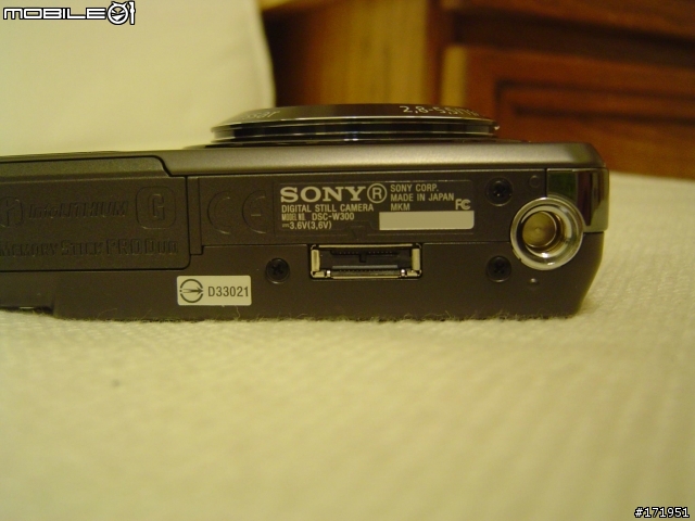 SONY W300 中午不休息~~很累的開箱!!圖更新囉