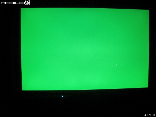 不專業開箱文 BenQ V2400W