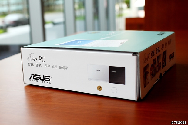 擁抱新伙伴‧分享我的Eee PC 900~!!