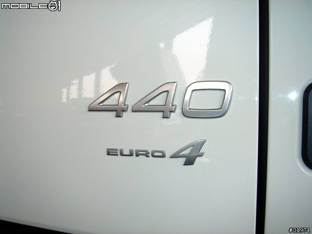 瑞典鐵牛~VOLVO FM/FH 新車頭 (不專業的分享)