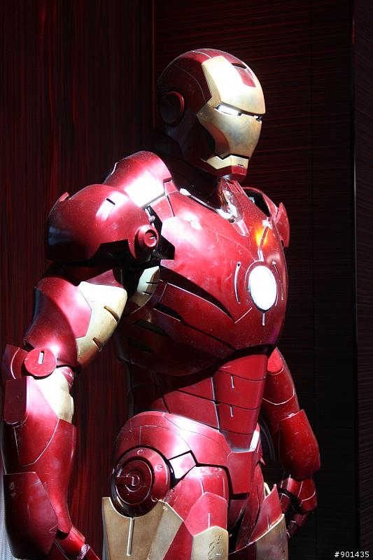鋼鐵人 IRON MAN 電影系列商品 新貨補上了 再發第二彈有錢也買不到的1:1真人大小模型